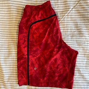 Lululemon pace breaker shorts (lined)
